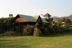 picTFCclubhouseMay2005